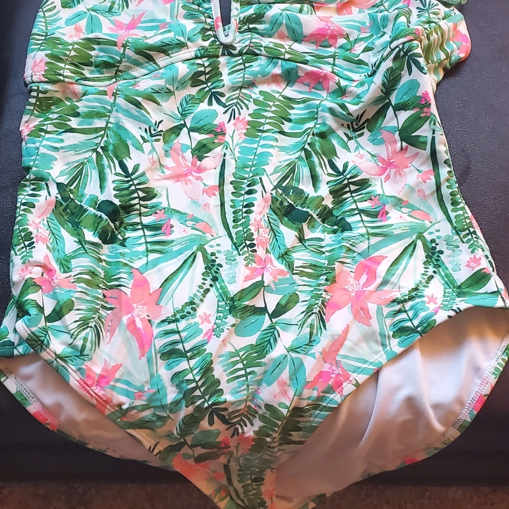 Old Navy swimsuit